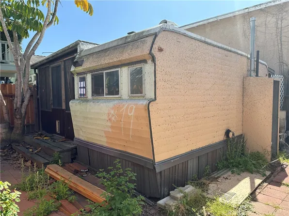 79 Riversea Rd, Seal Beach, CA 90740