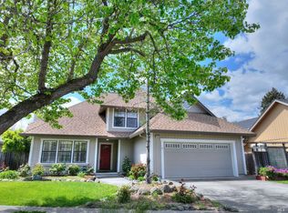 1313 Jennings Park Way, Santa Rosa, CA 95401