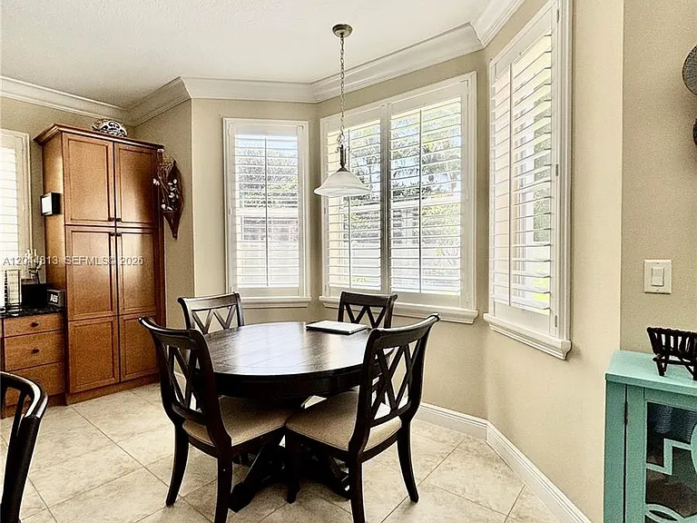 9109 Dupont Pl — Photo 19