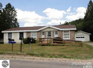 2904 Hoover Rd, Barryton, MI 49305