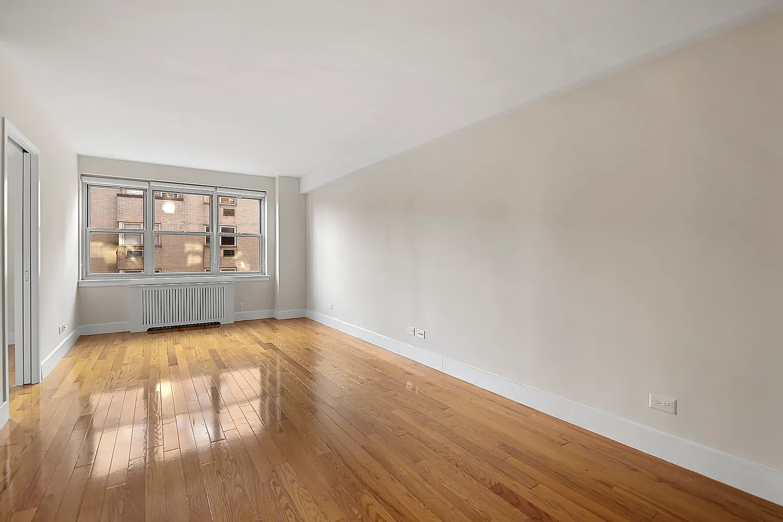 41 Park Avenue — Photo 2