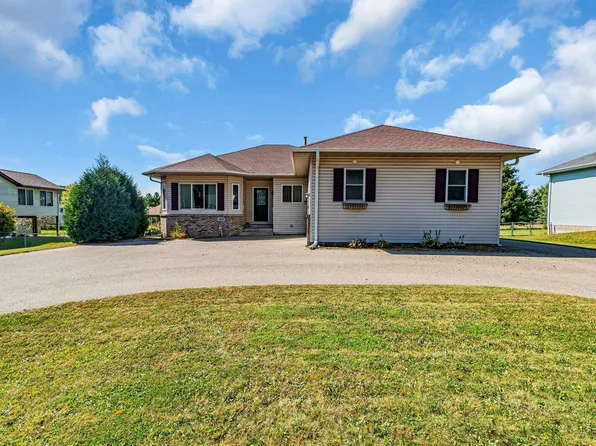 1305 Widgeon Way, Buffalo, MN 55313