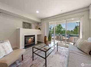 8750 Greenwood Ave N APT S306, Seattle, WA 98103