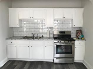 1024 Main St #302, Racine, WI 53403