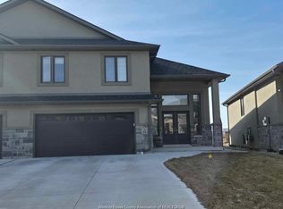 151 Lane St, Essex, ON N8M 0B1