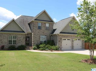 50 Payton Ln, Grant, AL 35747