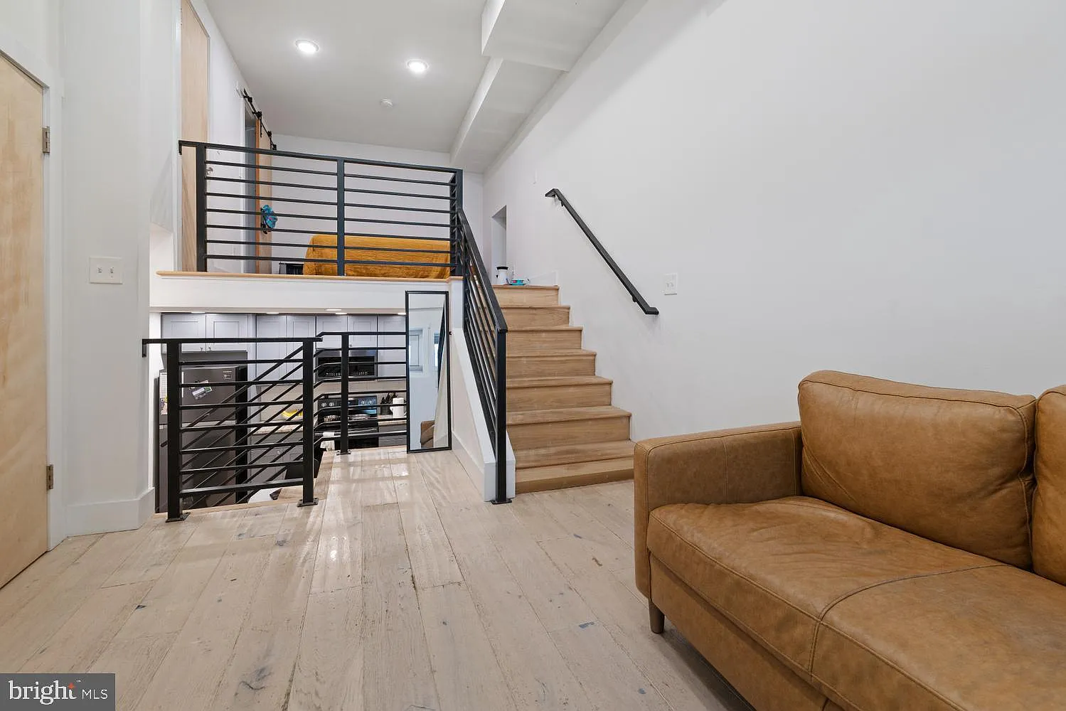 1 bed, 1323 sqft, $1,500 — Photo 1