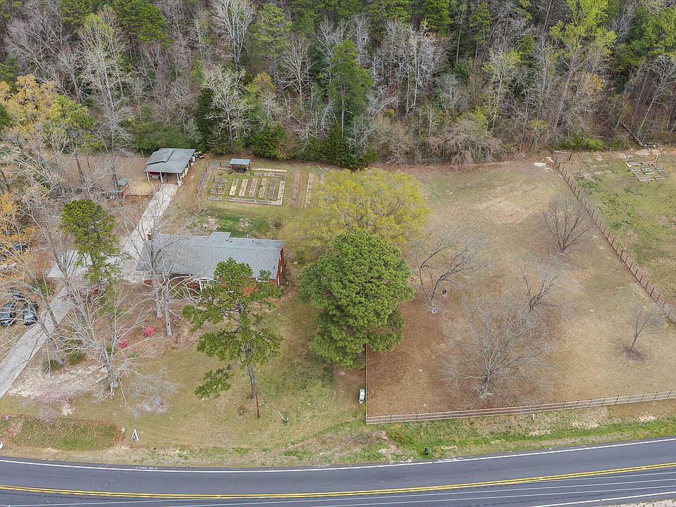 2nd image of 4315 Mitchell Mill Rd