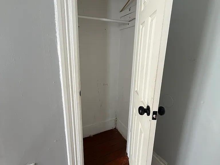 21 Merwin St #2 — Photo 7