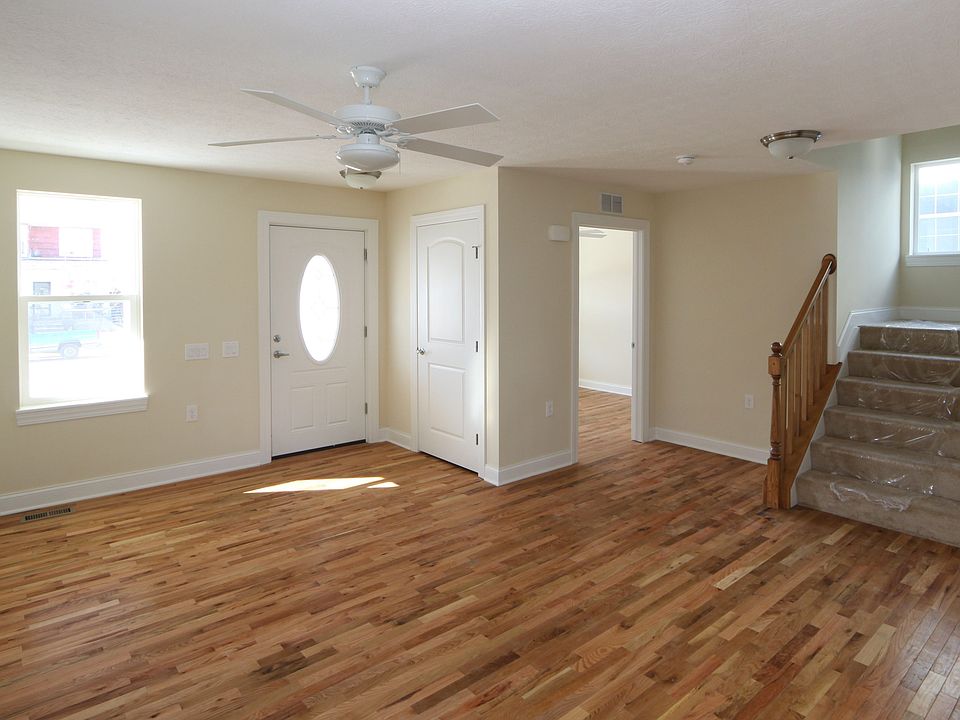 2nd image of 304 W Park Ave