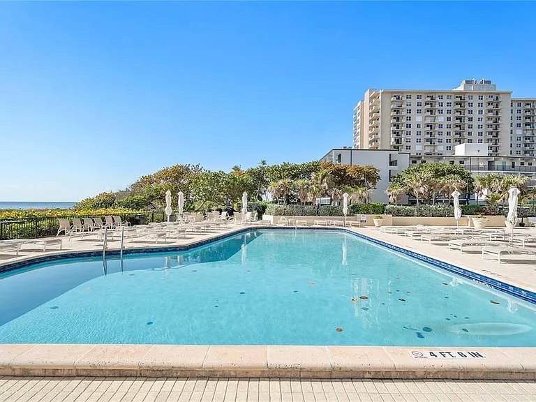 1900 S Ocean Blvd #9L — Photo 22