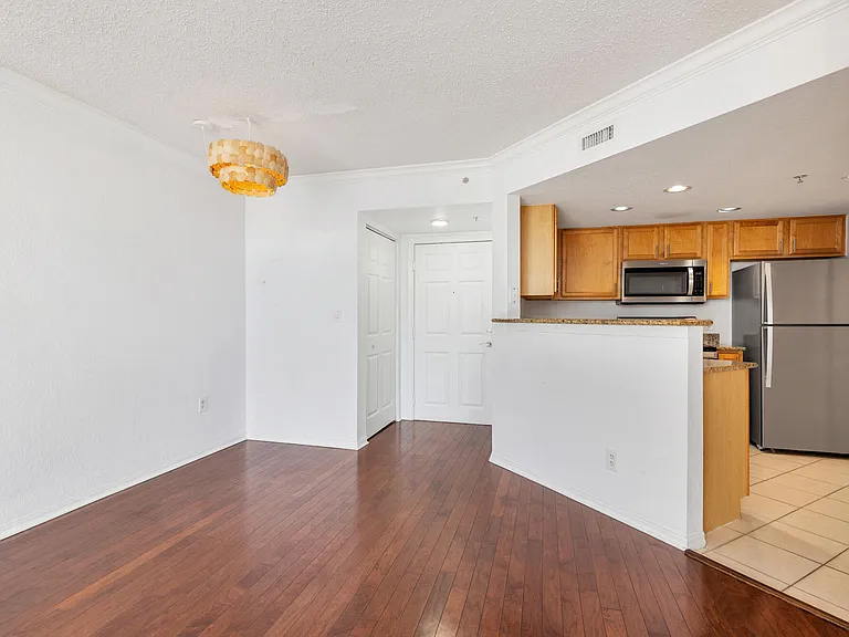1801 N Flagler Dr #608 — Photo 5