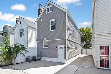 Sold by Trusted Property Advisors Corp