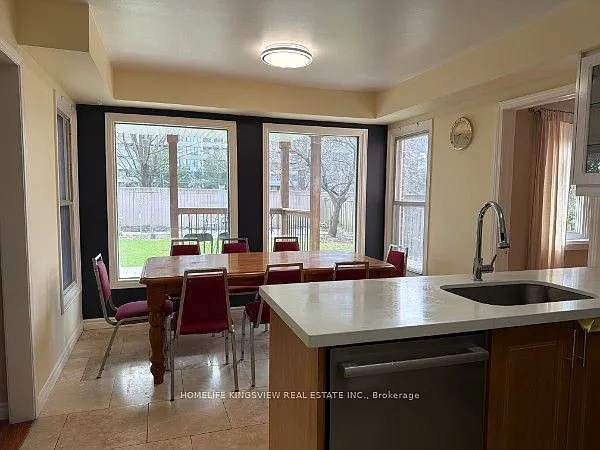 296 King Andrew Dr — Photo 3
