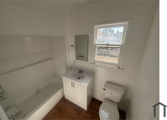 4th image of 2040 W Florence Ave APT 8