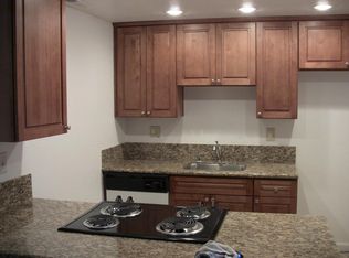 6923 Burnham Dr, Citrus Heights, CA 95621