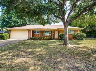 228 Bellvue Dr, Fort Worth, TX 76134