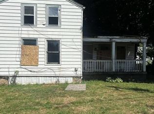 2313 15th St, Niagara Falls, NY 14305