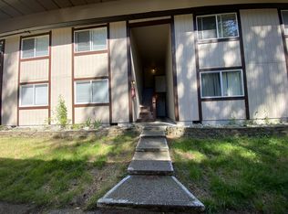 214 Messenger St SE APT A, Lacey, WA 98503