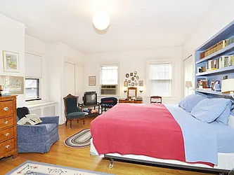 Sold by Robert E. Hill 