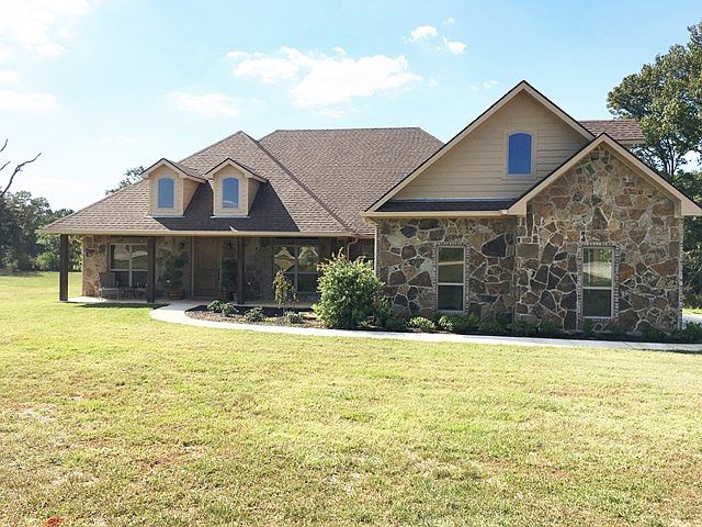 1st image of 430 Blue Lake Dr