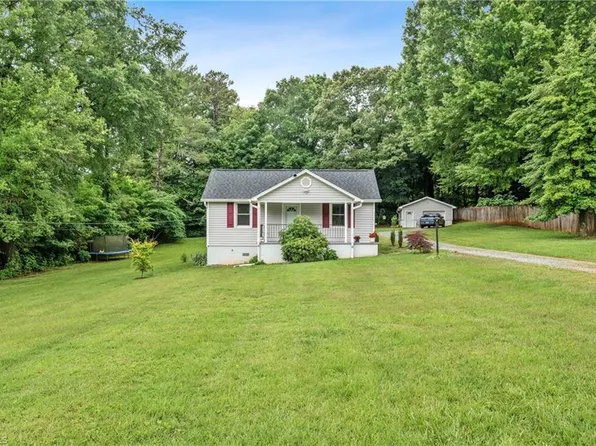 4526 June Ave, Winston Salem, NC 27106