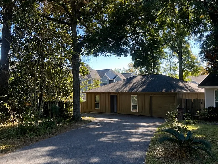 5905 Windham Ct — Photo 1