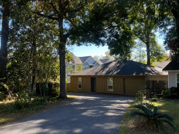 5905 Windham Ct, Mobile, AL 36608