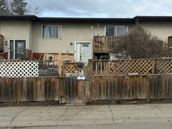 716B E Raynard Cres SE, Calgary, AB T2A 1X7