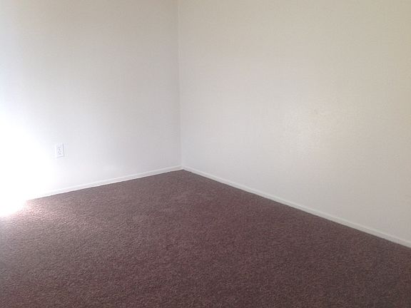 2nd image of 2991 N Loma Ave