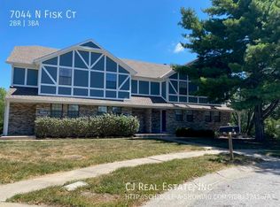 7044 N Fisk Ct, Kansas City, MO 64151
