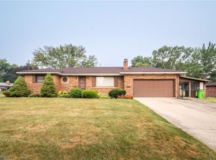 368 35th St SW, Barberton, OH 44203