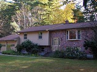 6 Sierra Dr, Chelmsford, MA 01824