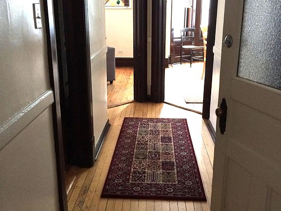 2nd image of 2187 N Clybourn Ave
