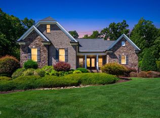 417 Laurel Knoll Dr, Pittsboro, NC 27312