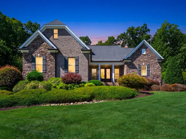 417 Laurel Knoll Dr, Pittsboro, NC 27312