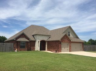 1219 Baybrook Dr, Elgin, OK 73538