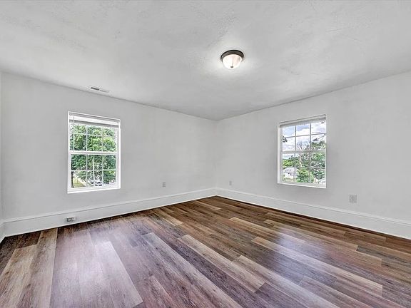 3rd image of 1001 Murray Ave SE #Top