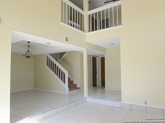 3rd image of 6009 Macgregor Way