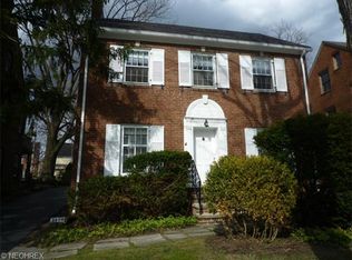 3809 Westwood Rd, University Heights, OH 44118