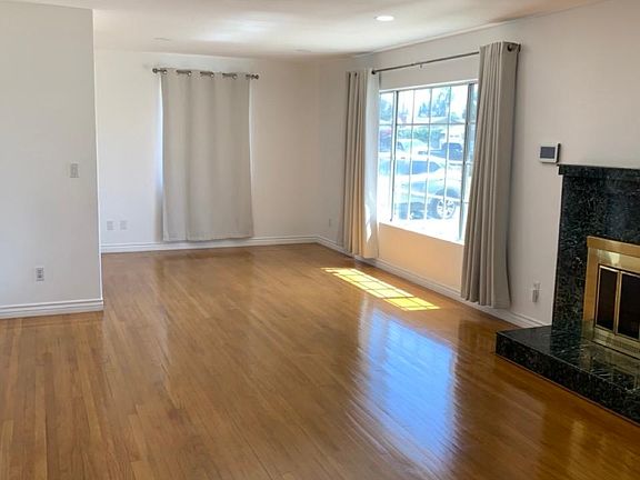 3rd image of 617 S Saint Malo St