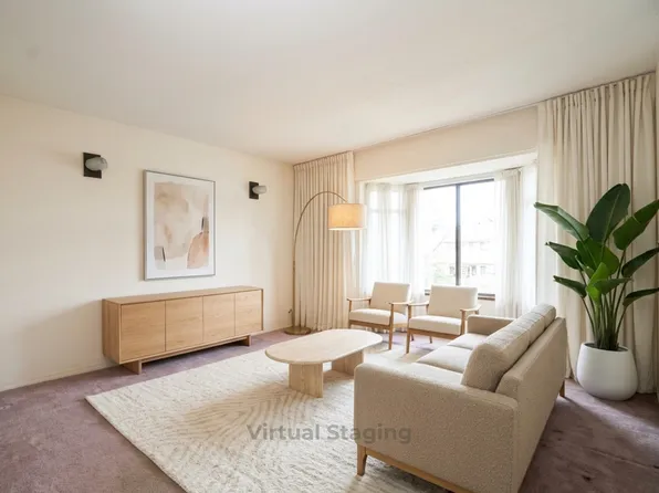 13870 Laurel Dr, Surrey, BC V3T 1A9