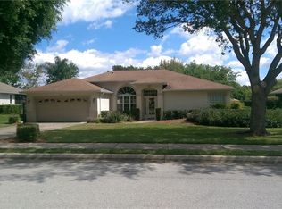 5502 Grove Mnr, Lady Lake, FL 32159
