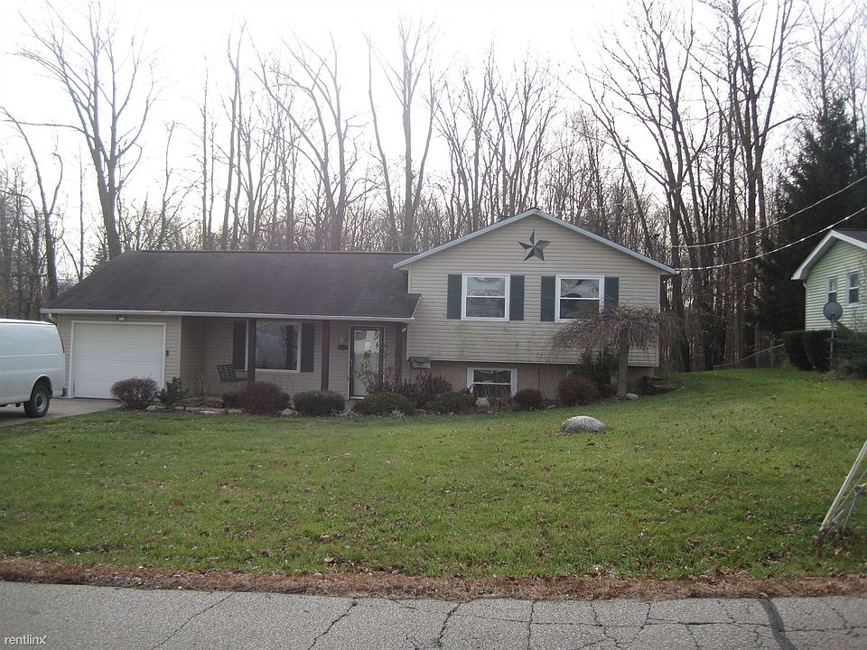 1105 southview2