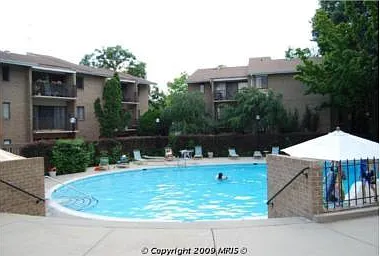 4 Monroe St #1111 — Photo 2
