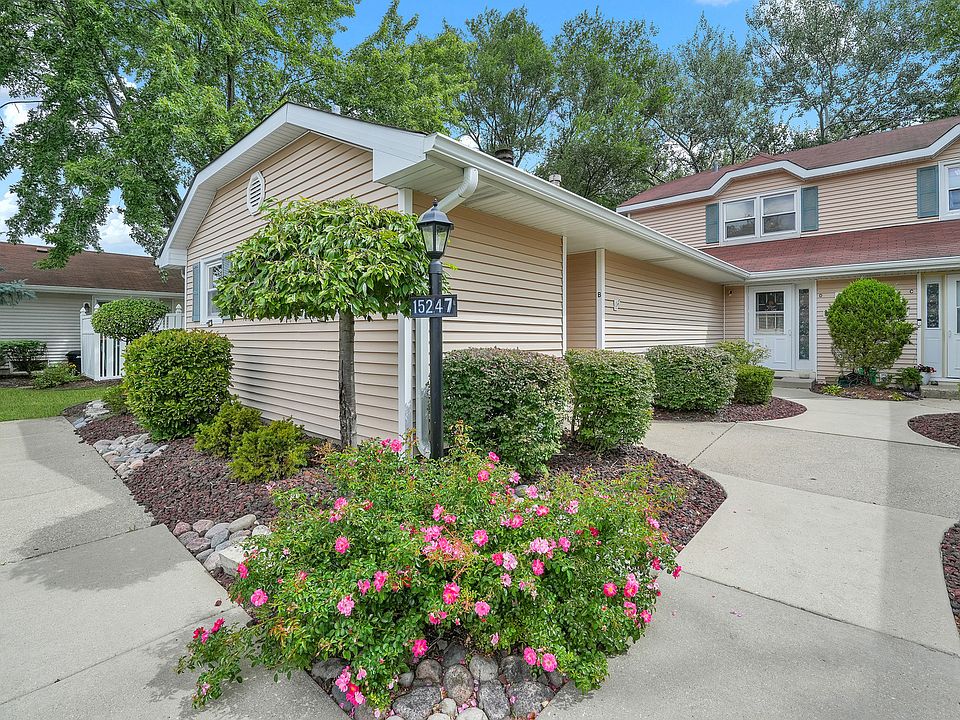 1st image of 15247 Creekside Dr APT B