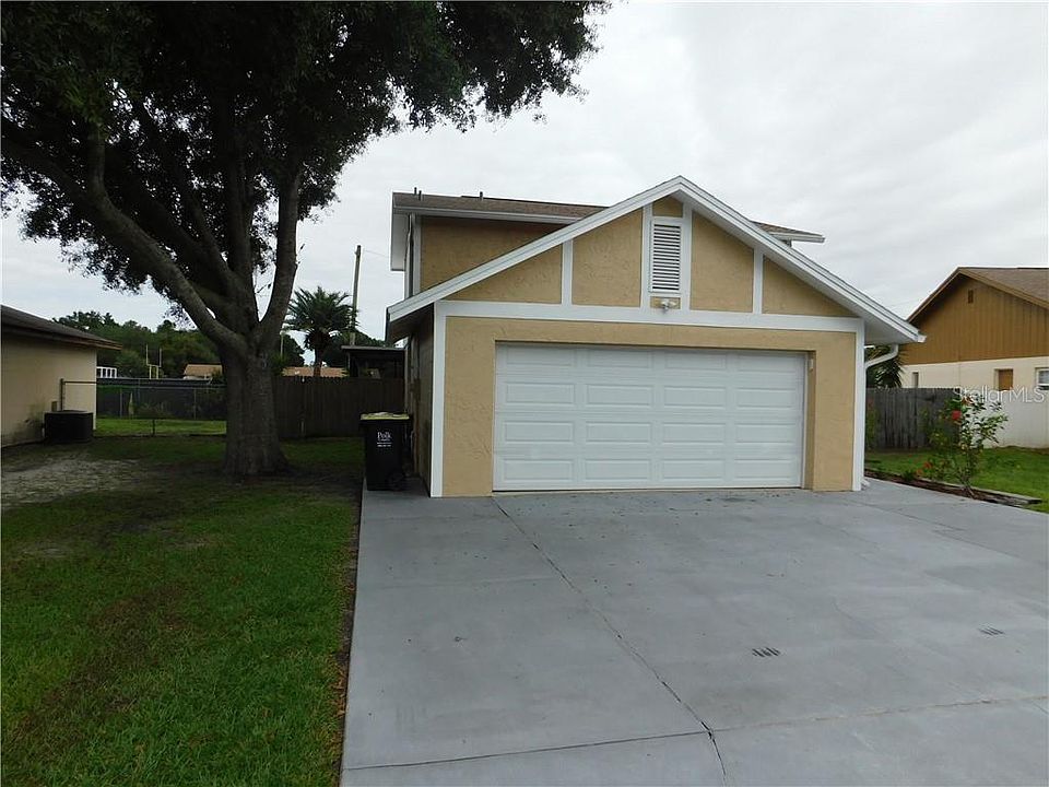 1st image of 962 Whisper Lake Dr