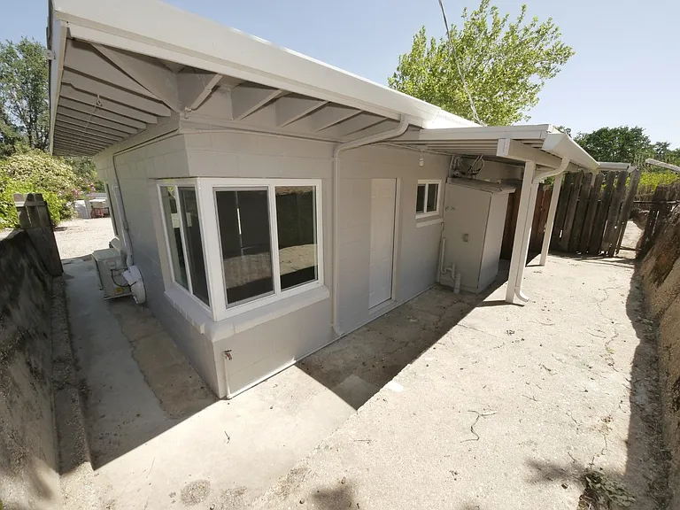 606 Mountain Ranch Rd — Photo 6