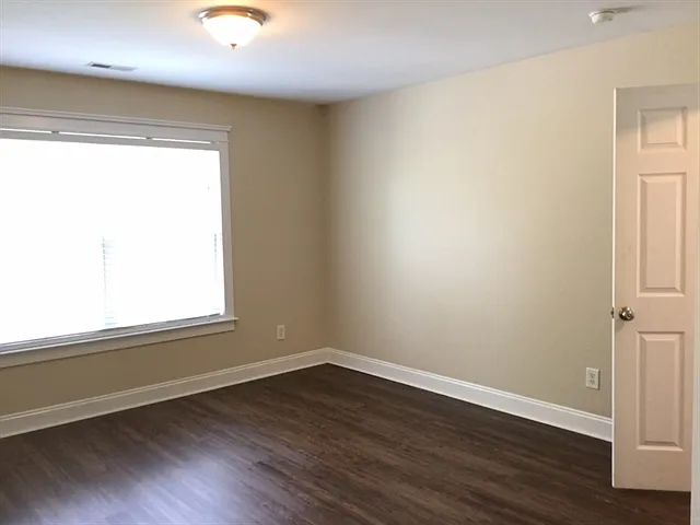1304 Carol Oaks Dr — Photo 19