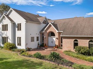 3805 Kozy Korner Rd, Center Valley, PA 18034